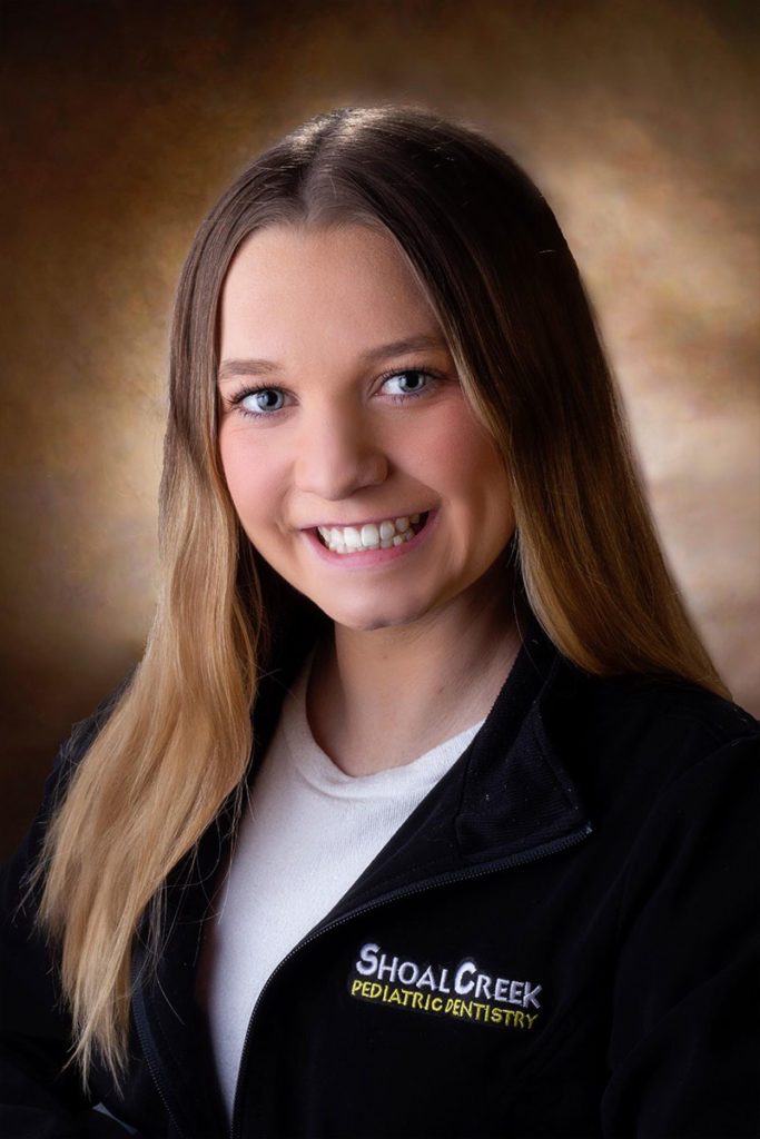 Lauren, Dental Assistant Best pediatric dental office in Kansas City, MO | Best pediatric dental office in Liberty, MO | Kansas City, MO children dentist office | Liberty, MO children dentist office Lauren - Dental Assistant